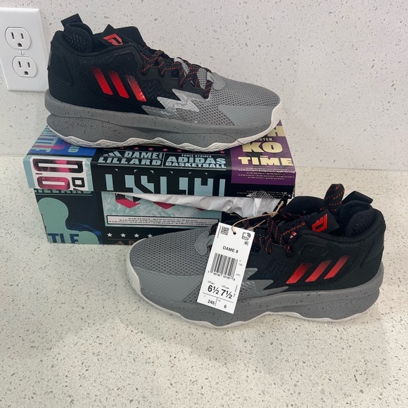 Adidas Dame 8 - Picture 1 of 3